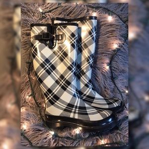 Black and White Plaid Rain Boots 7